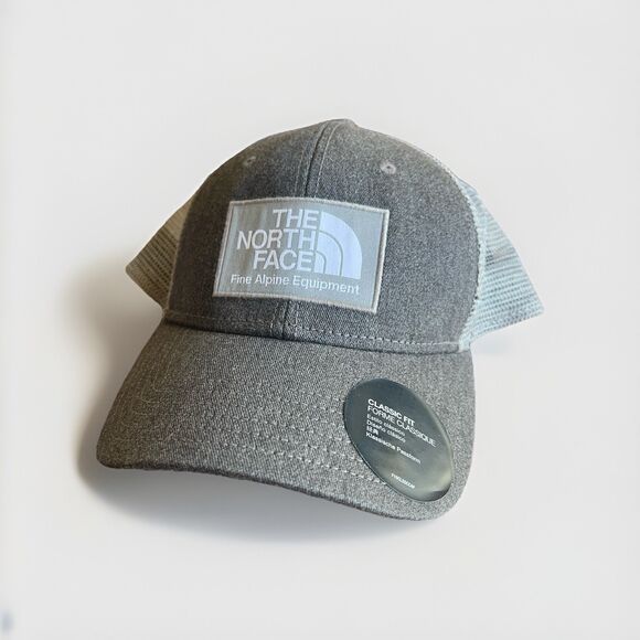 THE NORTH FACE Alpine Unisex Mudder Snapback Gray Patch Logo Trucker Hat NWT New - Picture 1 of 3